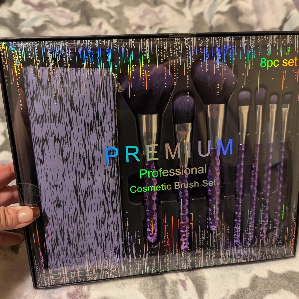 Premium Purple Cosmetic Brush Set
